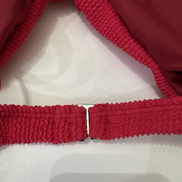 Dipping Daisys Red Coral Bikini Top Size Large NWT Padding - Picture 8 of 8